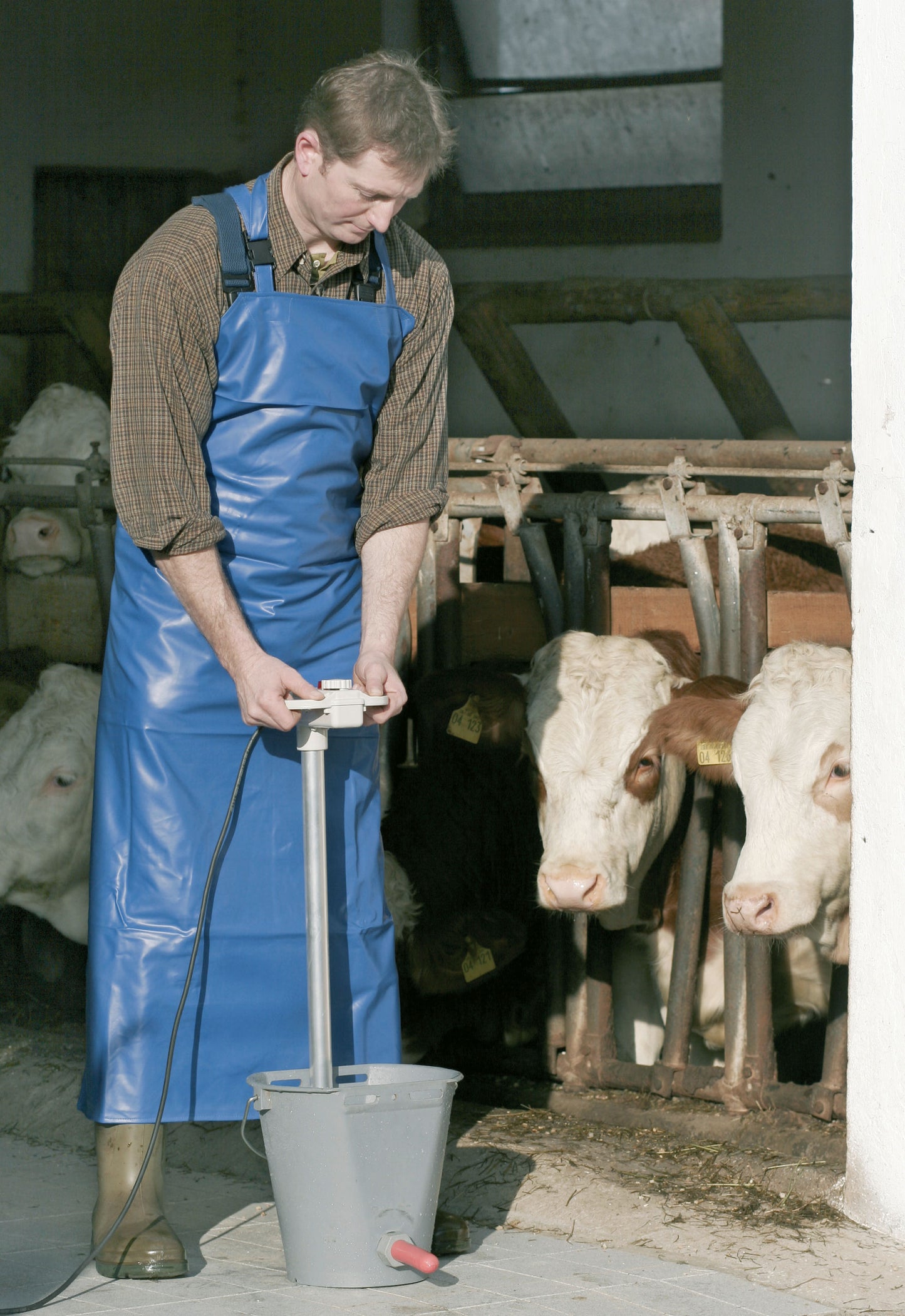 PREDPASNIK 100×125cm - moder