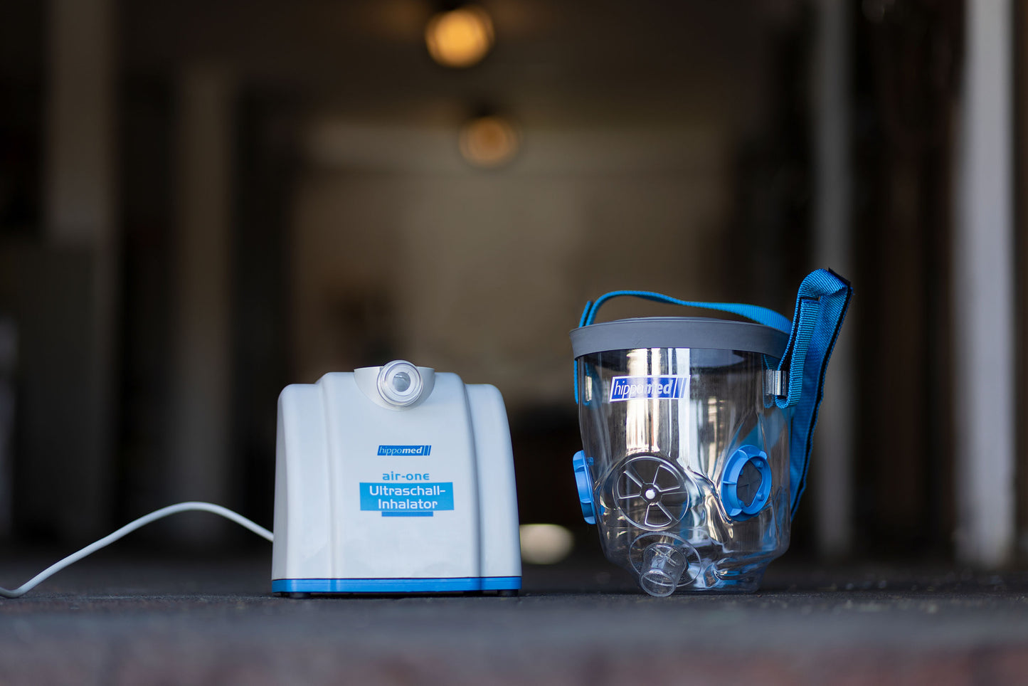 Ultrazvocni inhalator AirOne  komplet s toplo masko