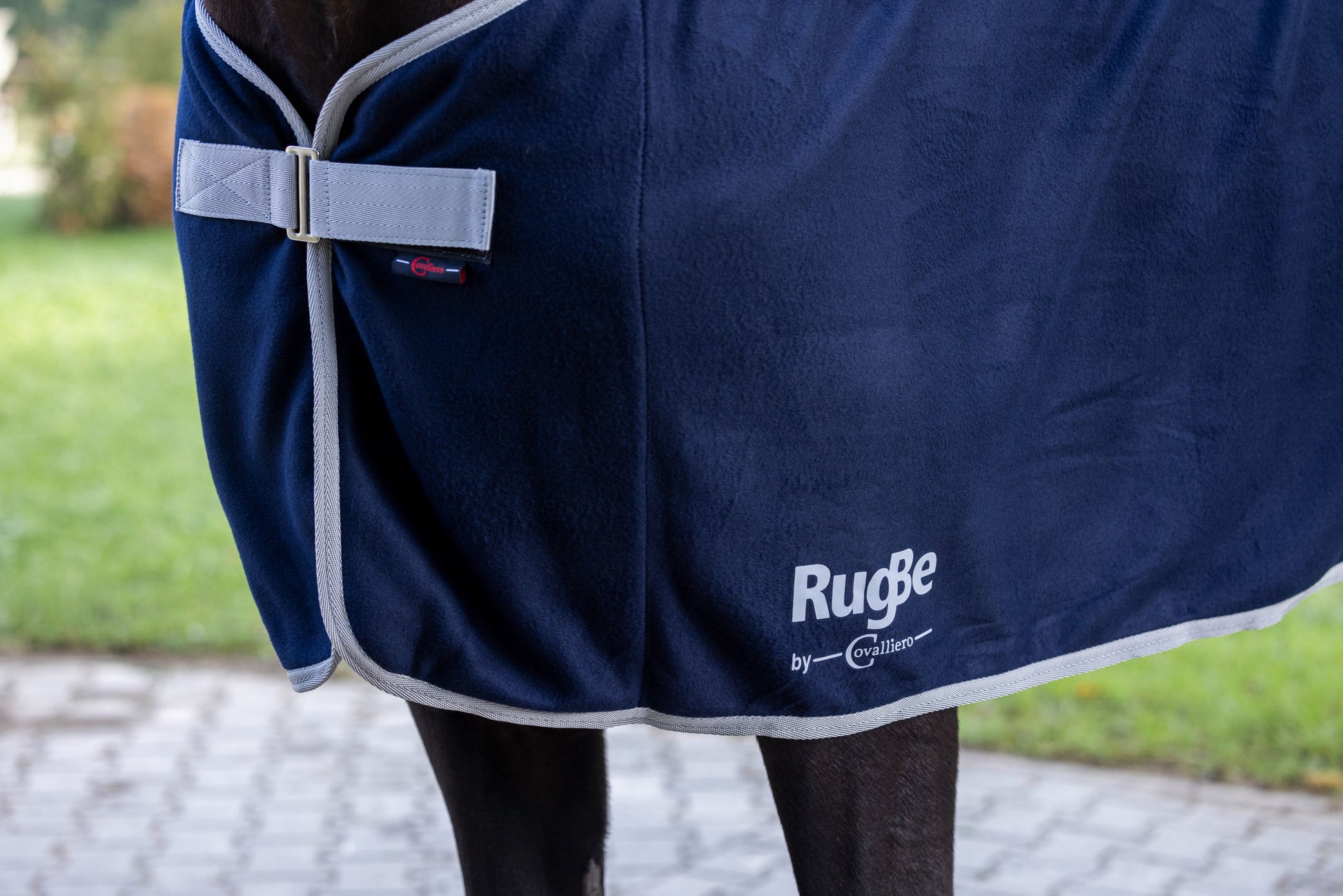 Odeja iz flisa RugBe Economic navy, 125 cm