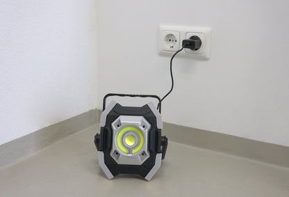 Mobilni LED-reflektor WorkFire 2 500 hybrid