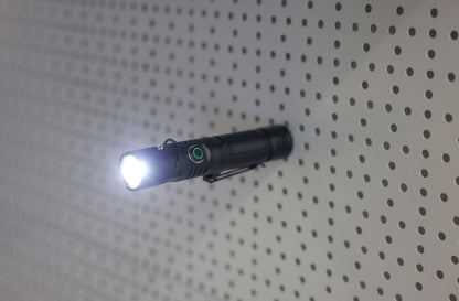 LED svetilka FlexFire 1 000 polnilna, 1000 lumnov, 2,2 Ah