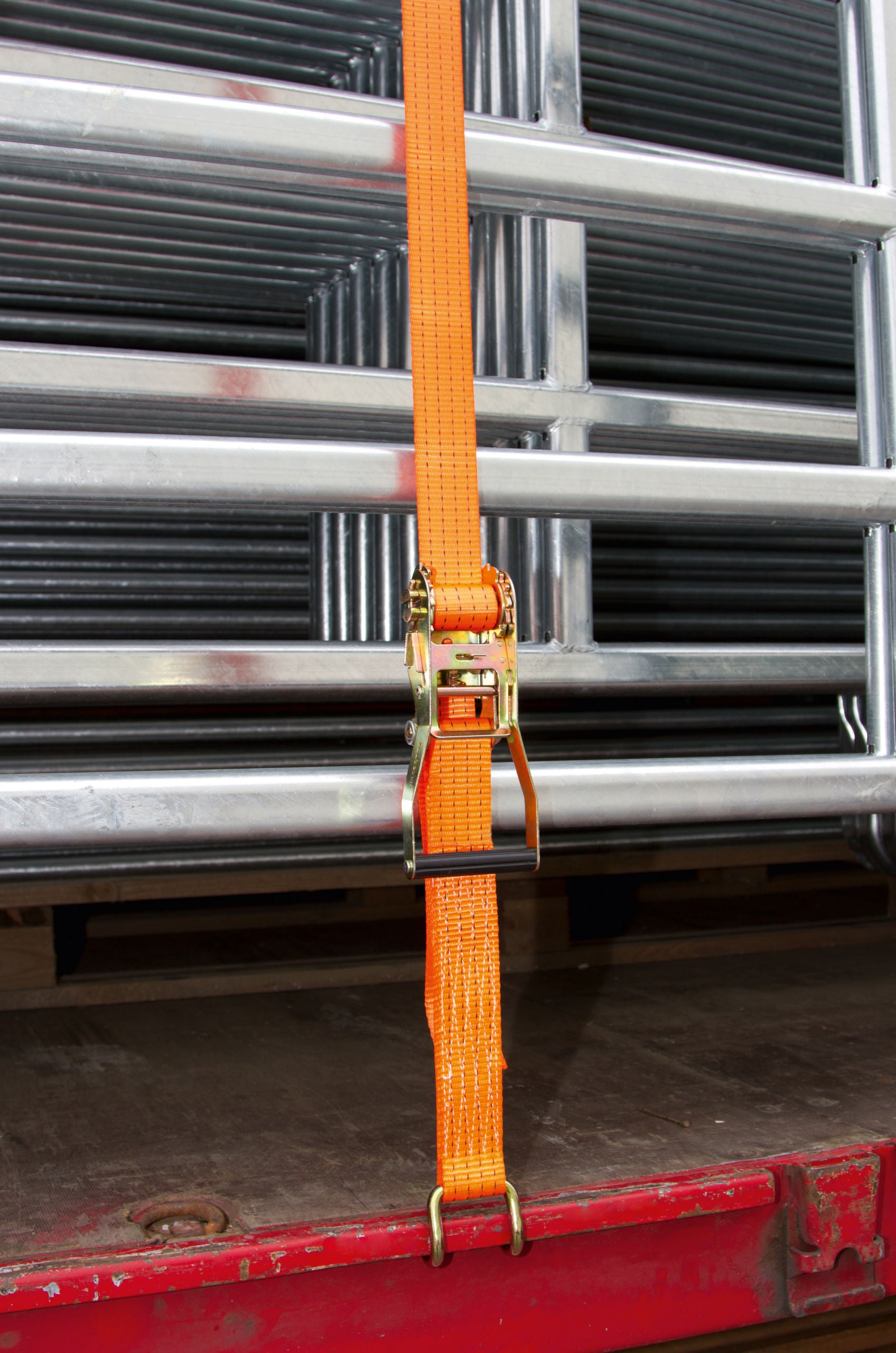Pritrdilni trak z ragljo, 2-de 2000/4000 kg, kavelj, oranžen