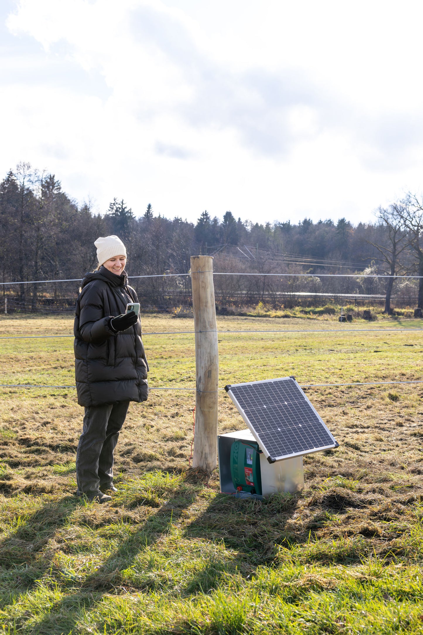 Solarni modul 55W vklj. z reg. polnjenja, prikljucek MC4