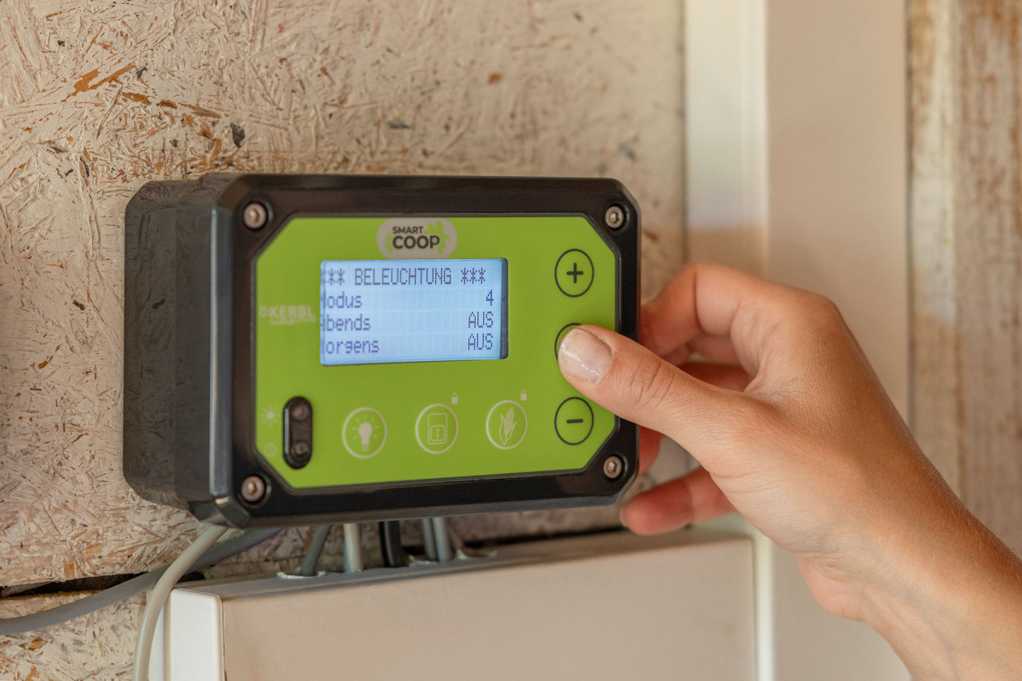 SmartCoop LED osvetlitev hleva