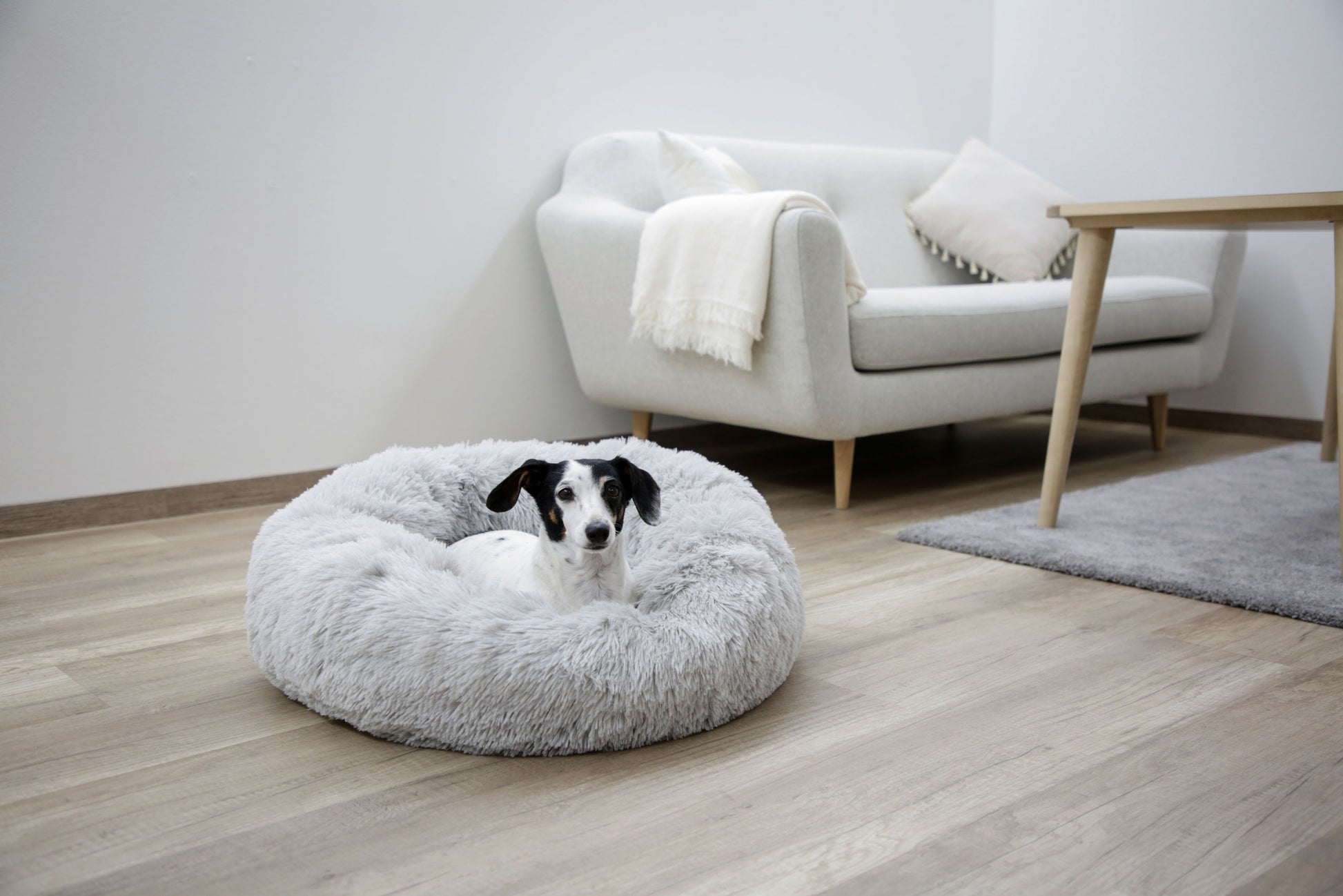 Postelja Cuddle Bed Fluffy svetlo siva, Ø60cmx18cm