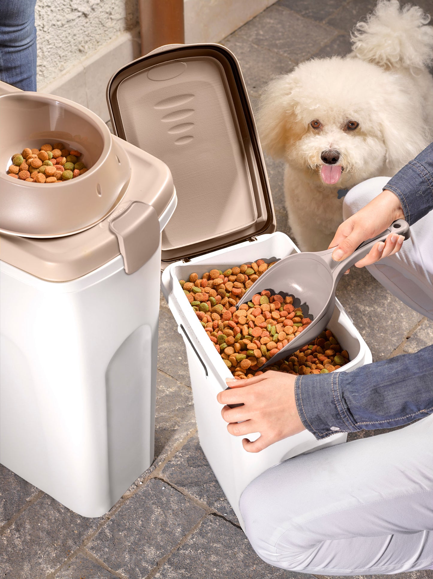 ZABOJ za hrano Petfood - 25l