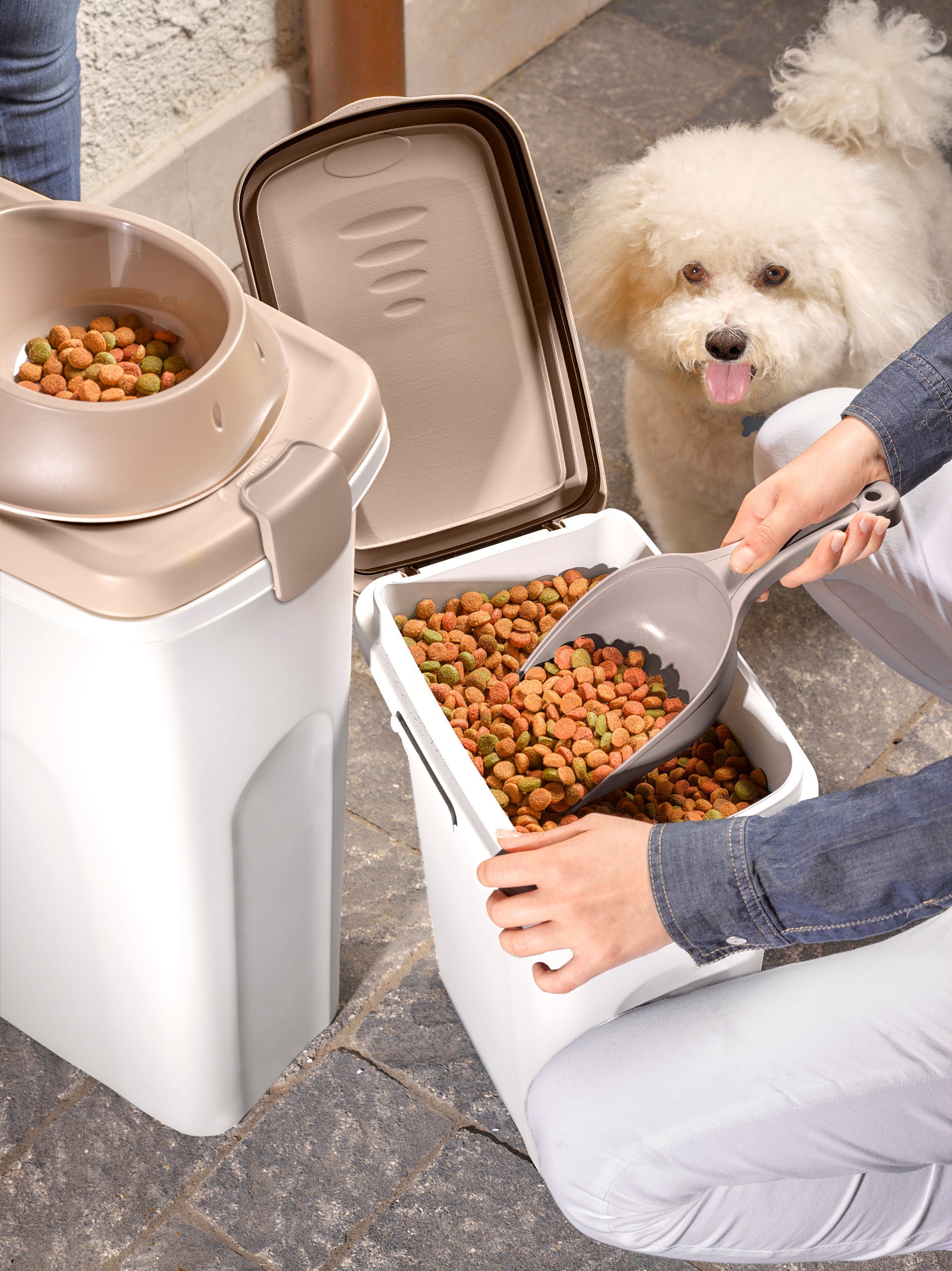 ZABOJ za hrano Petfood - 61l