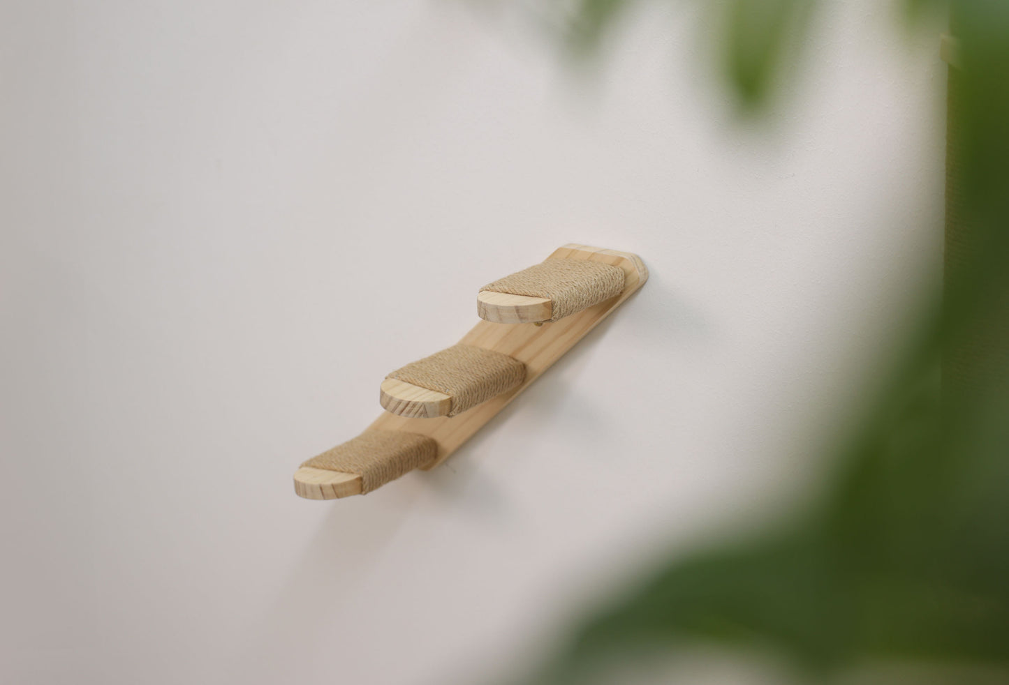 Mačja lestev Timber, dolžina 38cm, z juto