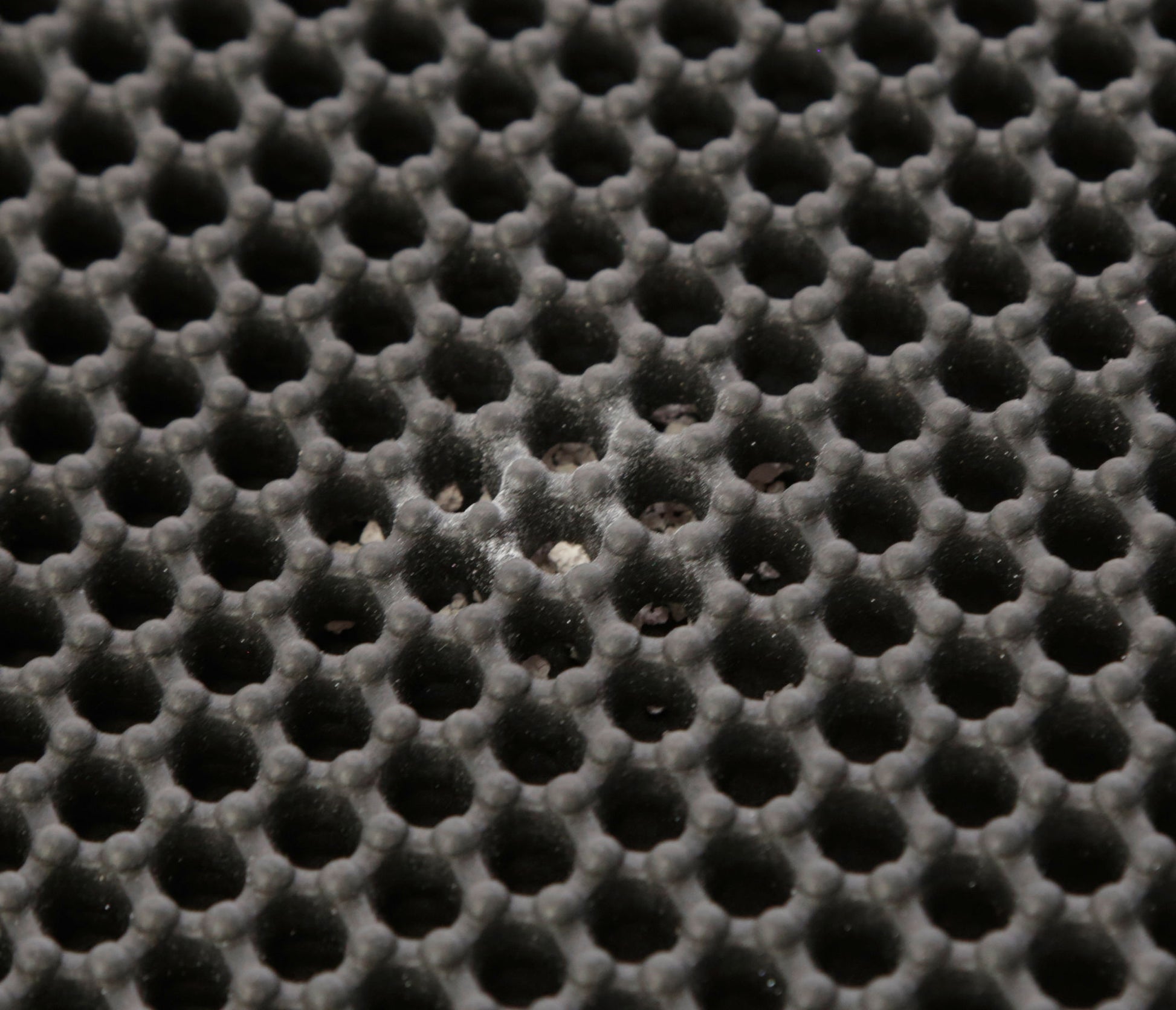 PREPROGA za stranišce za macka sieve - 58.5x41cm