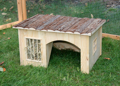 Hišica NATURE PLUS z jaslimi, 43 x 34,5 x 27 cm