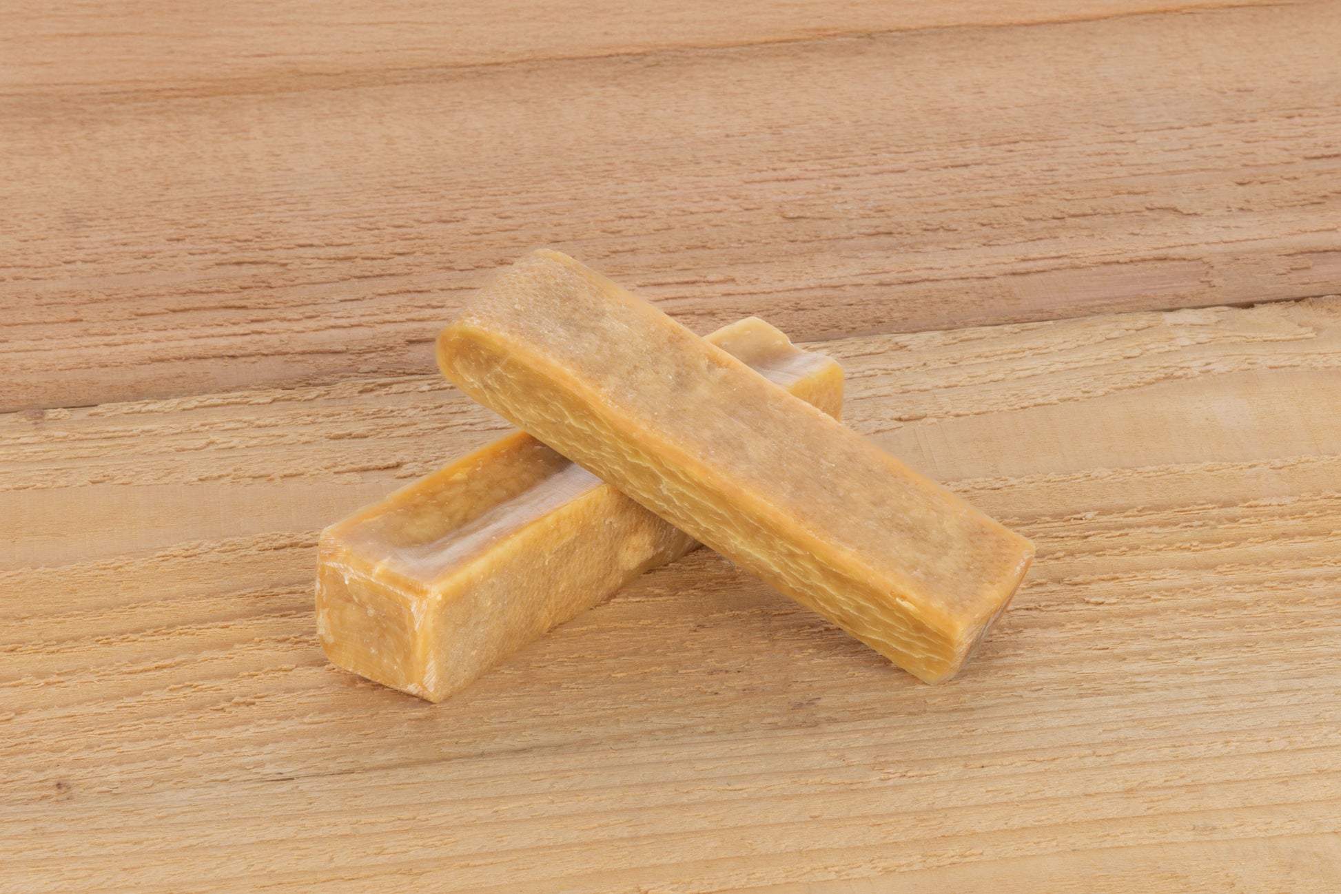 Palica za žvečenje sira, 11-13 70-80 g, razsuto v vitrini