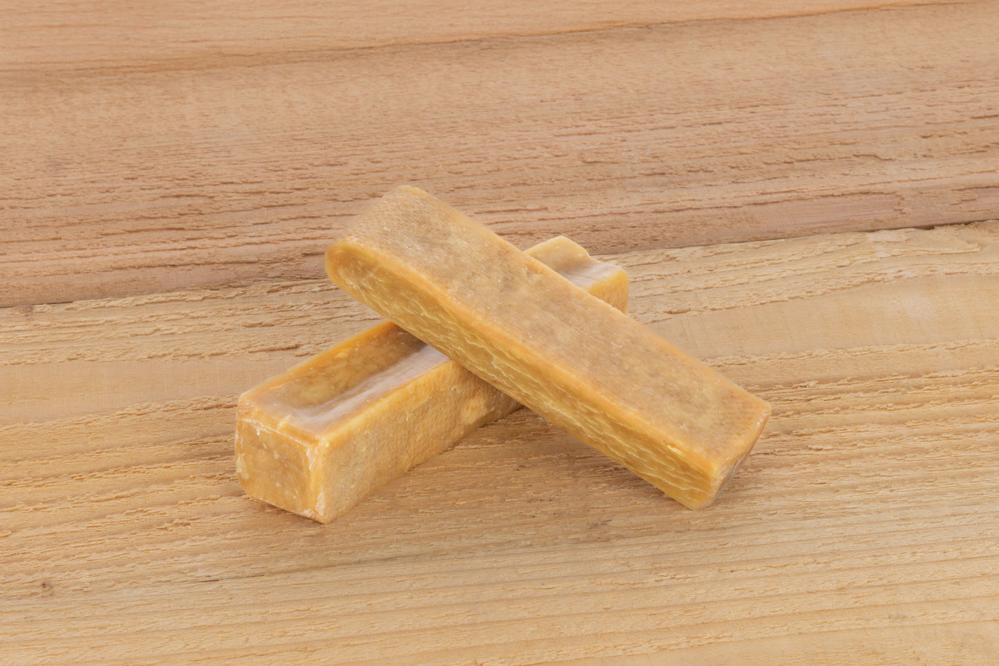 Palica za žvečenje sira, 14-15 90-100g, razsuto v vitrini